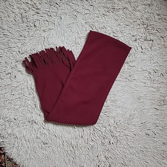 Burgundy Red Fleece Scarf Winter Fall Accessory Basics Classic Gorpcore Ski with - Picture 11 of 16